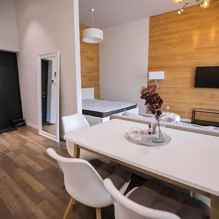 Apartman будинок авалон вул проспект чорновола 16є з сучасним ремонтом *