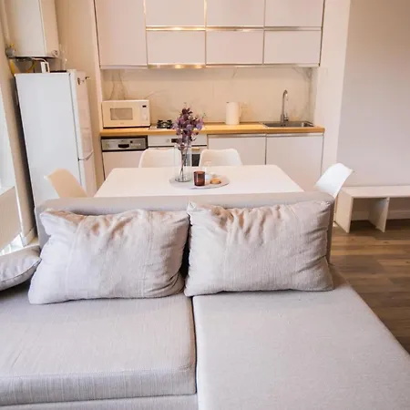 будинок авалон вул проспект чорновола 16є з сучасним ремонтом