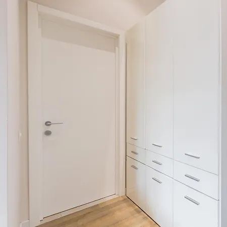 будинок авалон вул проспект чорновола 16є з сучасним ремонтом *