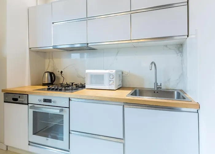 будинок авалон вул проспект чорновола 16є з сучасним ремонтом