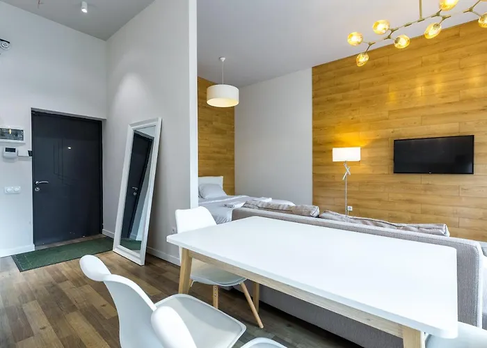 будинок авалон вул проспект чорновола 16є з сучасним ремонтом Lägenhet *