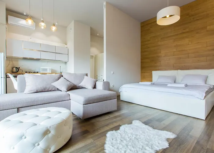 будинок авалон вул проспект чорновола 16є з сучасним ремонтом * Leópolis