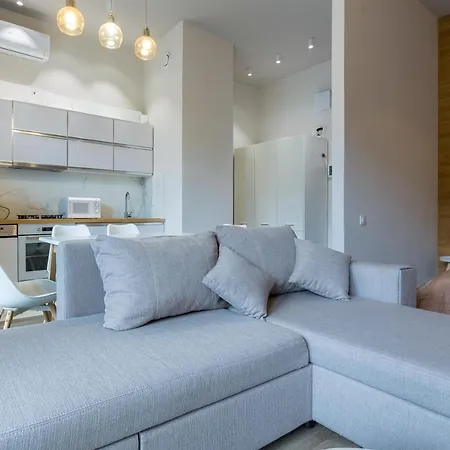 Apartamento будинок авалон вул проспект чорновола 16є з сучасним ремонтом Leópolis